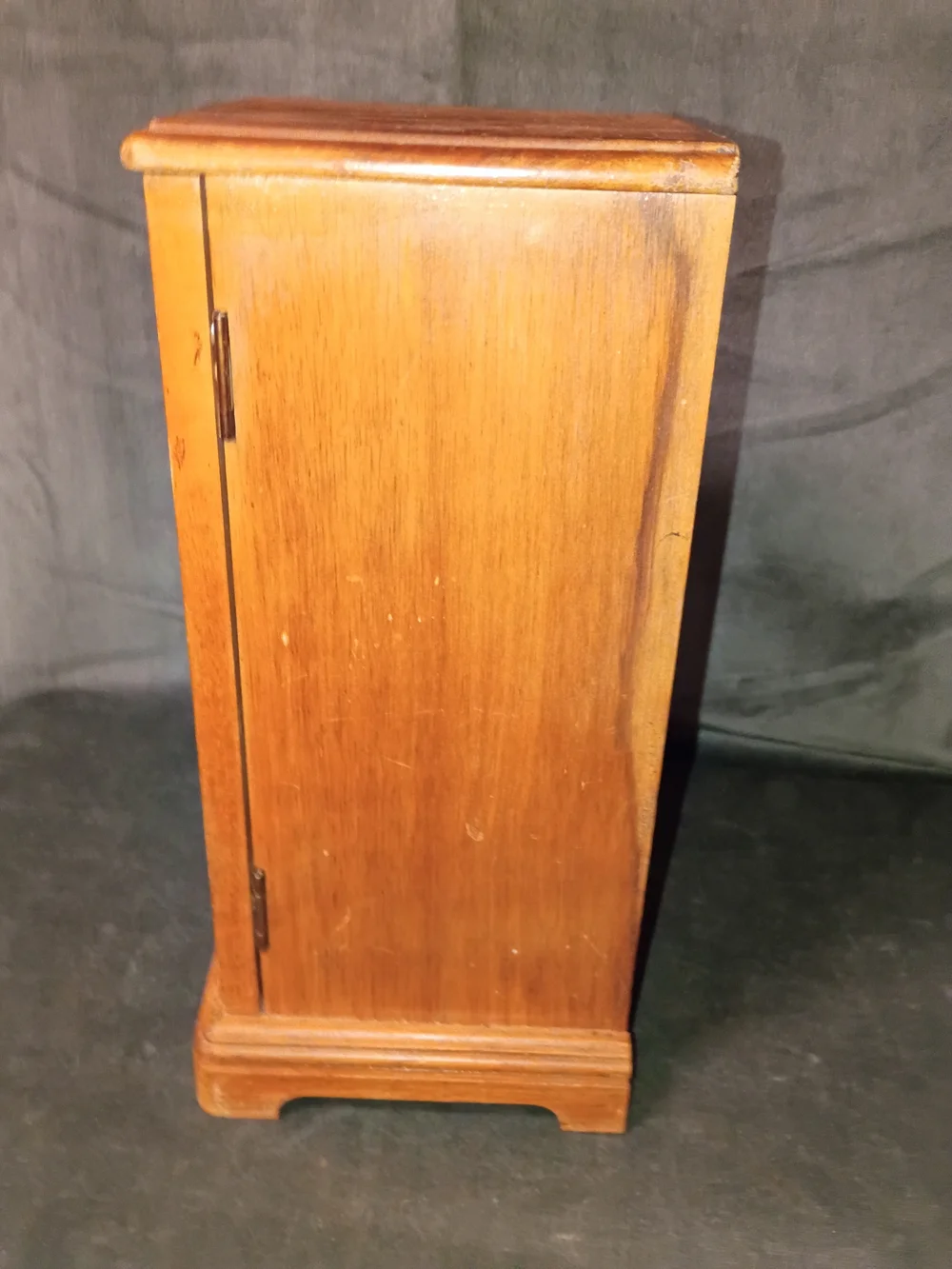 Vintage Wooden Jewelry Cabinet with Stained Glass Door 10.5x5.5 In